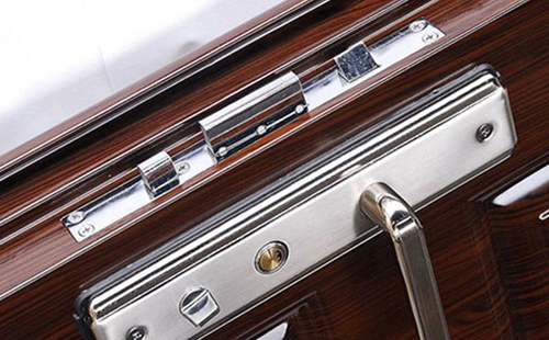 盐城24小时上门开锁公司