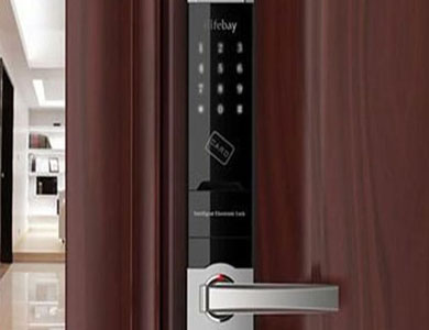 盐城24小时上门开锁公司